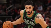 Jayson Tatum's 43 points carry Celtics to blowout win over Bulls