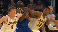 Draymond pleads case after dragging 2 Lakers to floor