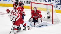 Logan Thompson denies Hurricanes with unbelievable double save