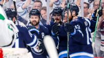 Nikolaj Ehlers' empty-netter secures Game 5 for the Jets