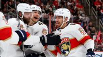 Aaron Ekblad sneaks in Panthers' 2nd goal of the 1st period