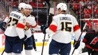 Nosek's nutmeg pass sets up a Panthers goal