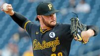 Skenes strikes out 8 in loss to Astros