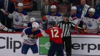 Fight breaks out between Panthers, Oilers