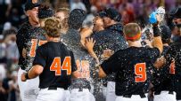 Oregon State, Gavin Turley walk it off vs. Louisville in 9th
