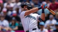Cal Raleigh crushes the hardest HR of his career