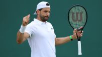 Dimitrov takes shocking 2-set lead over Sinner