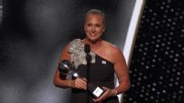 Katie Schumacher-Cawley accepts the Jimmy V Award for her fight against cancer