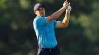 Jordan Spieth drains birdie on Hole 6