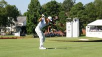 Jordan Spieth rolls in a nice birdie on Hole 12 at the FedEx St. Jude Championship.