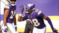 Bills and Vikings come back in NFL Week 1's best moments