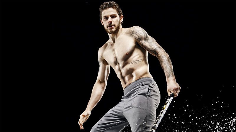 Tyler Seguin desnudo
