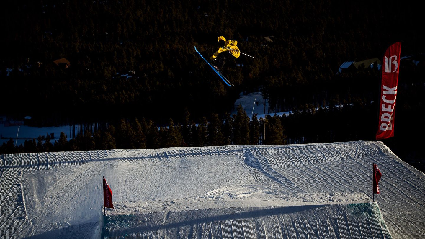 Adam Delorme films Faction edit in France