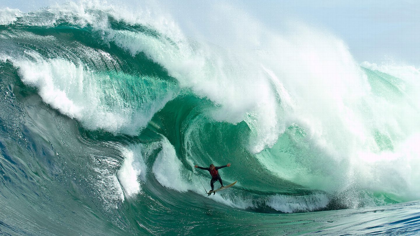 Mavericks California Big Wave Surfers Lured Once More To Calif