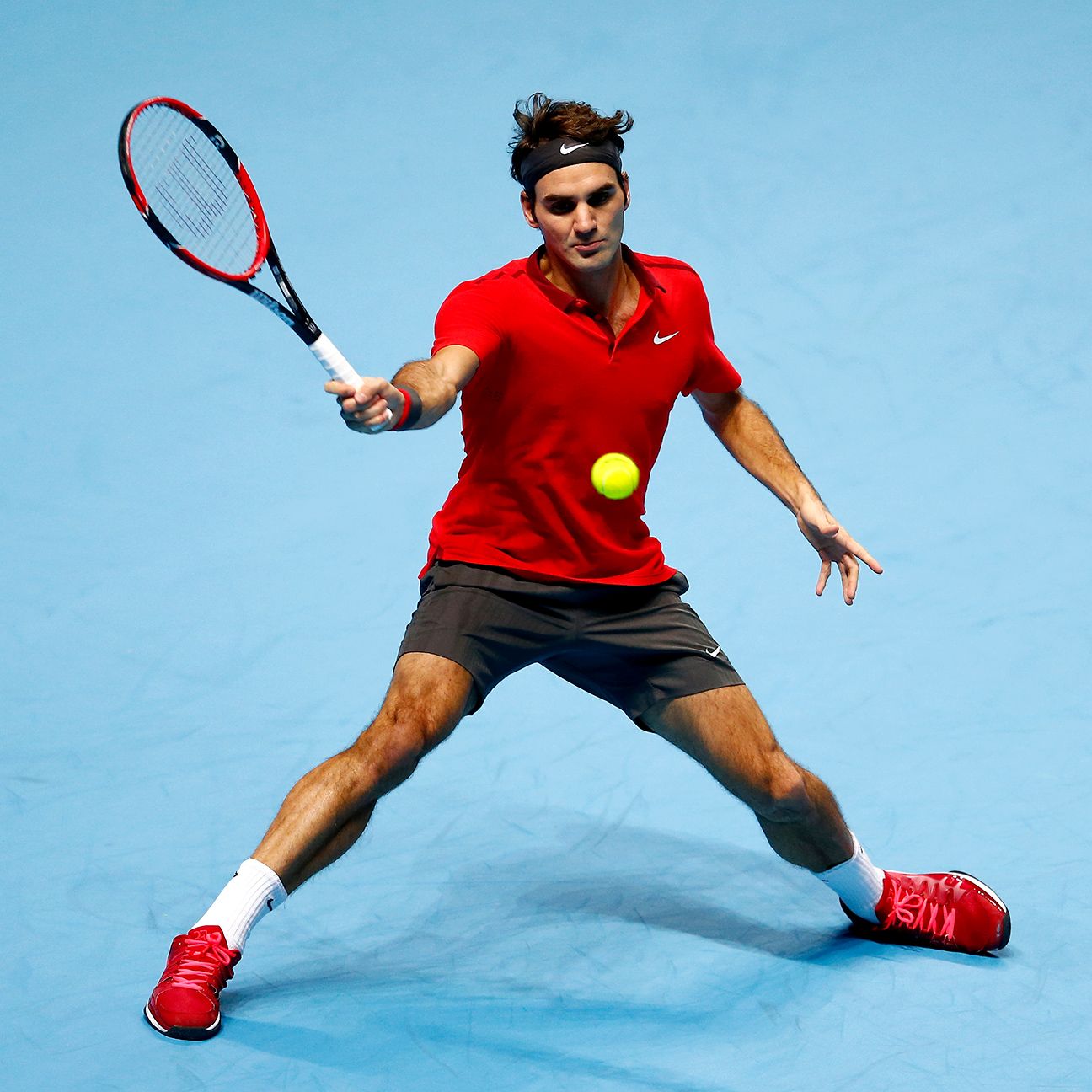 ATP World Tour Finals tennis - Inside Roger Federer's racket science