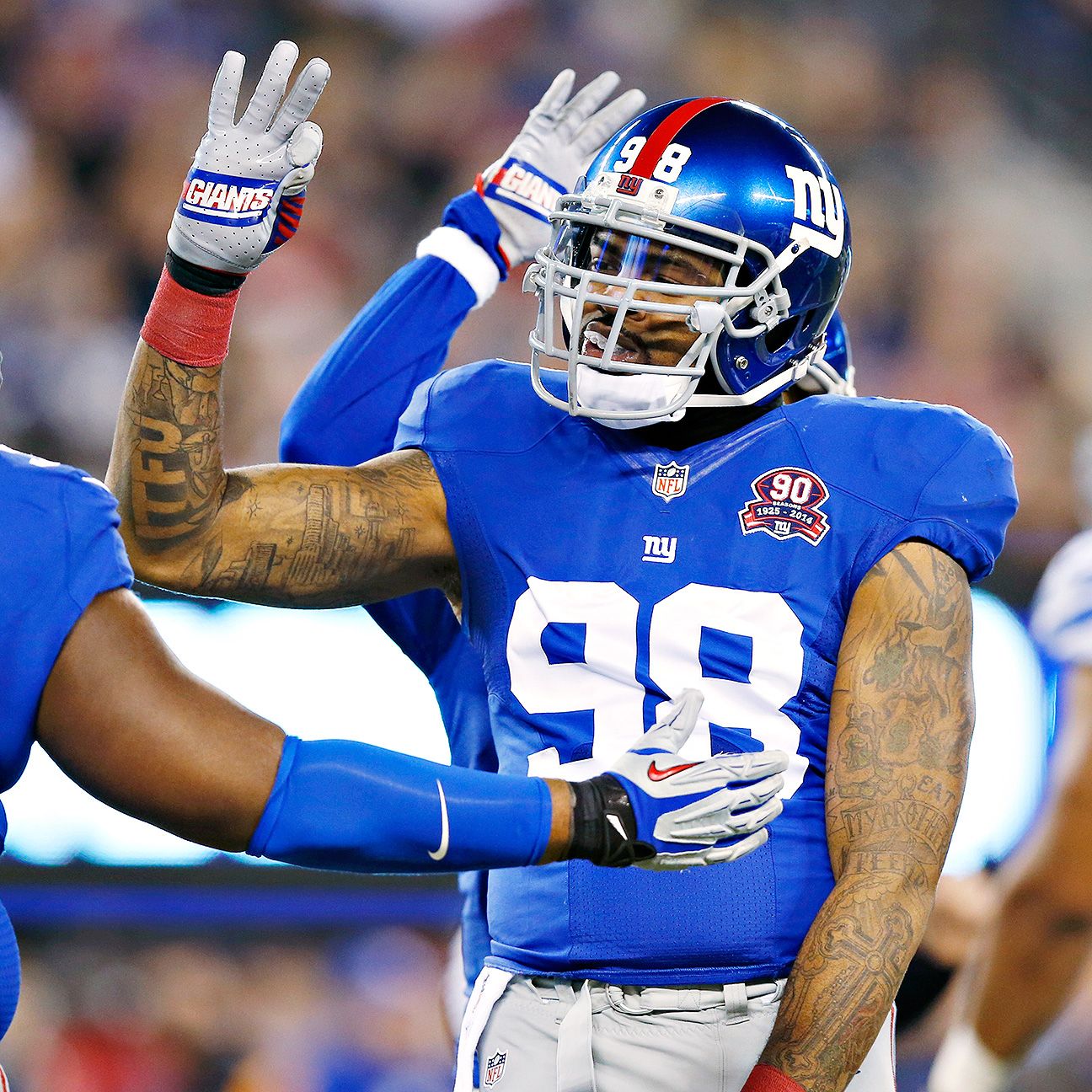 Report: Giants' Moore fined $20K for Bradford hit