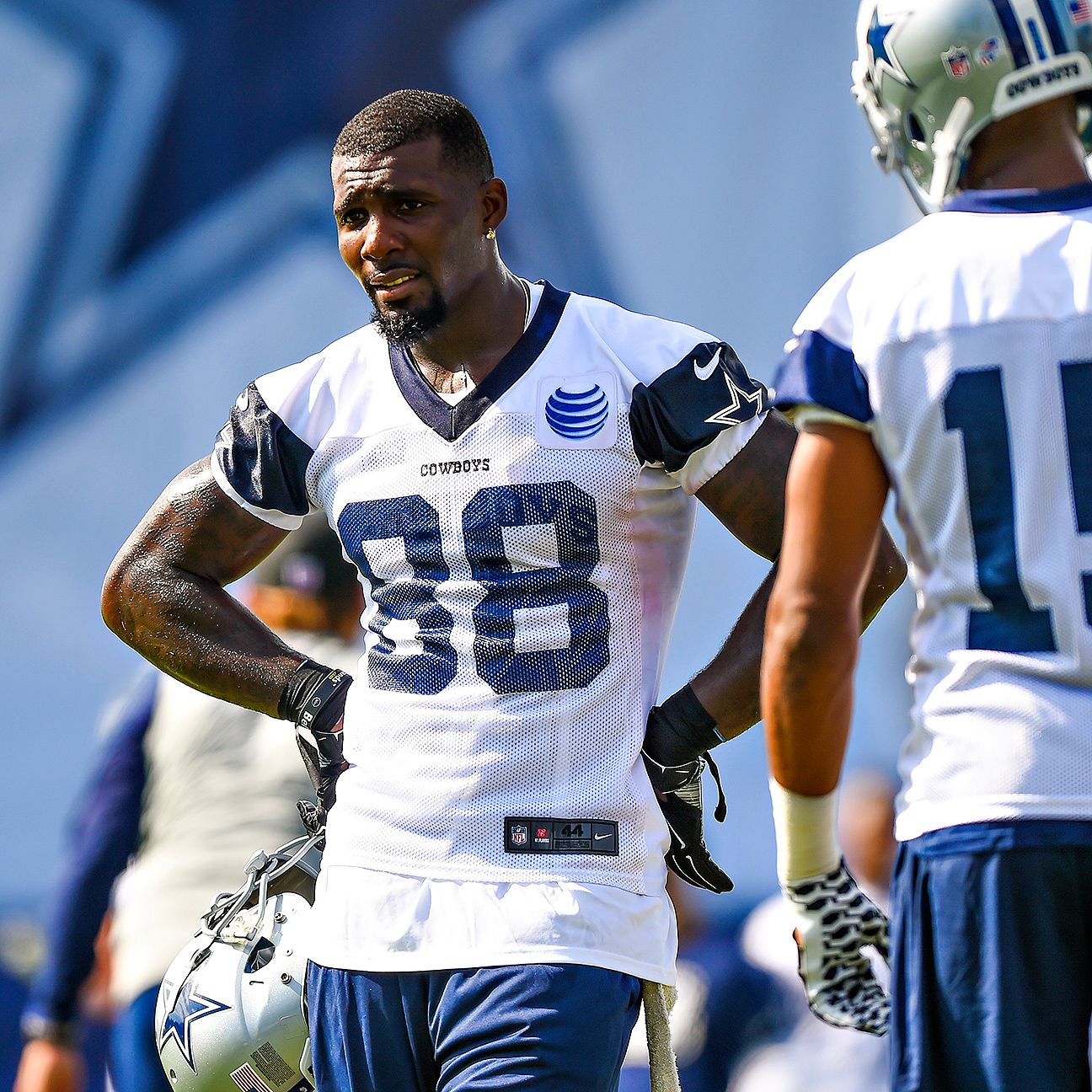 Dez doesn't practice again, doubtful for Giants