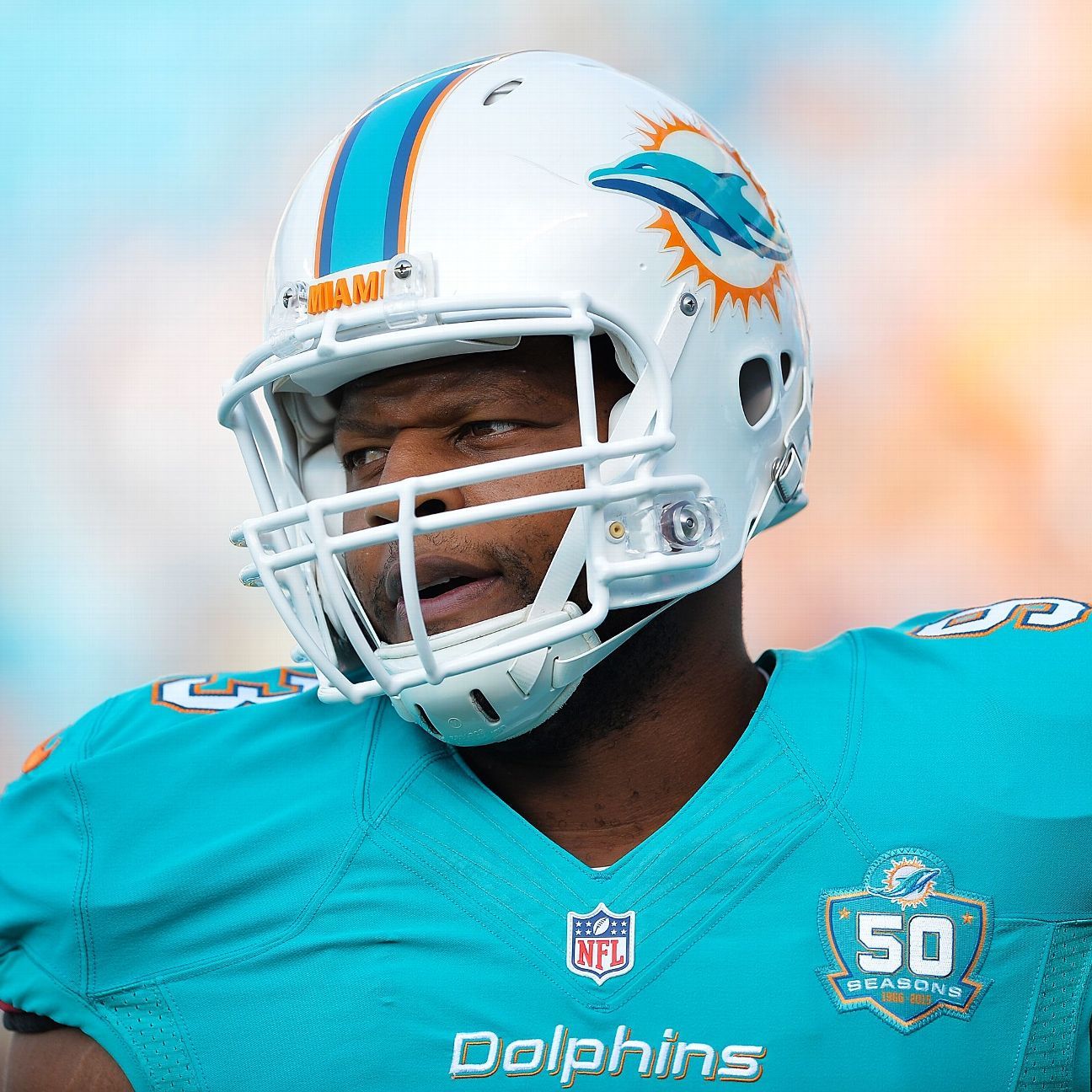 NFL won't punish Suh after look at helmet kick