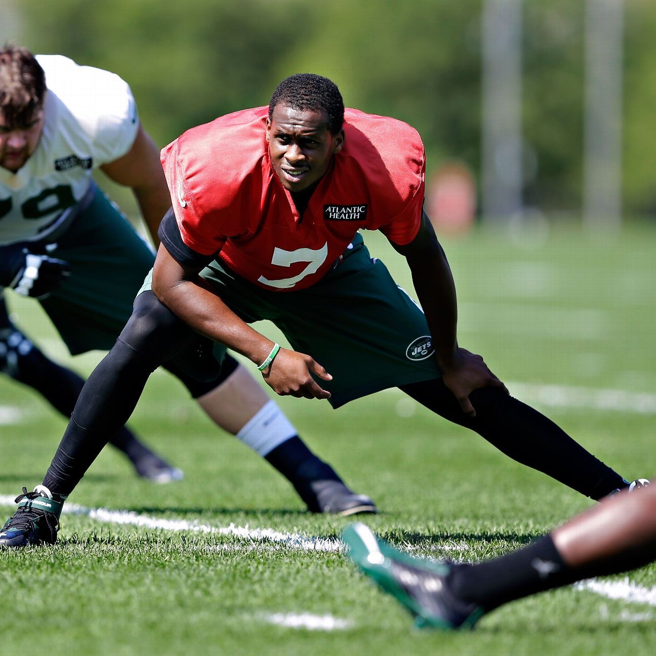 Jets QB Smith practices fully ahead of schedule