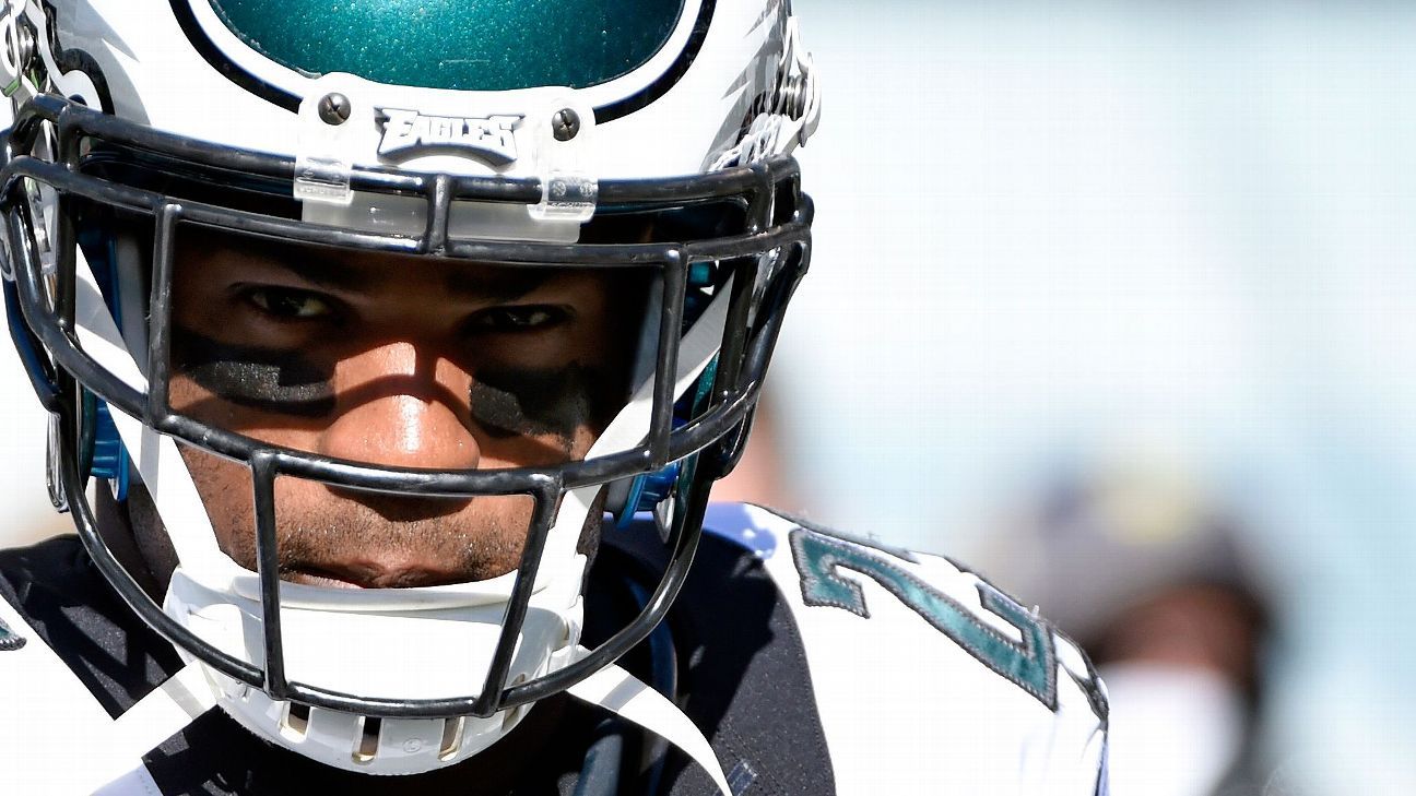 Eagles' Murray downplays speaking with owner
