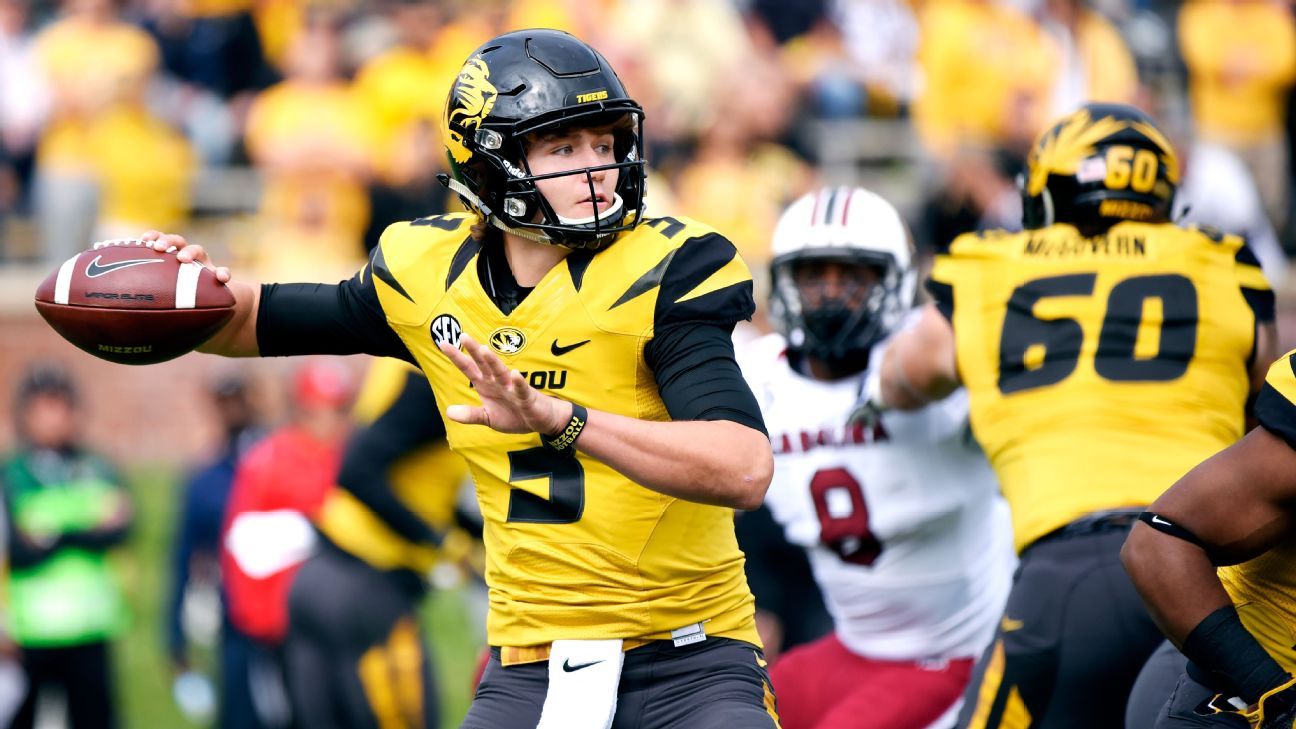 Drew Lock leads Missouri Tigers over South Carolina in