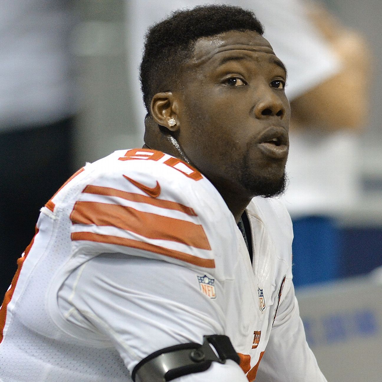Giants hold the cards, and they're letting Jason Pierre-Paul know it