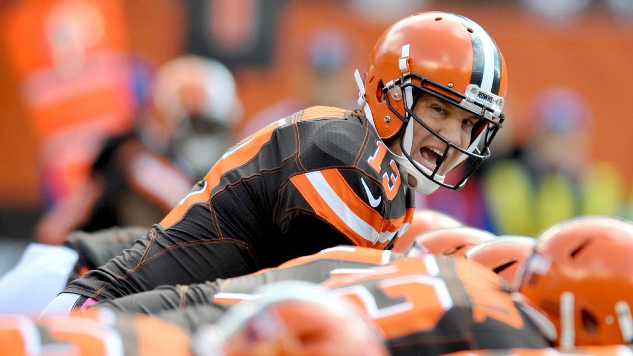McCown wants to play in '17, but has 2nd option