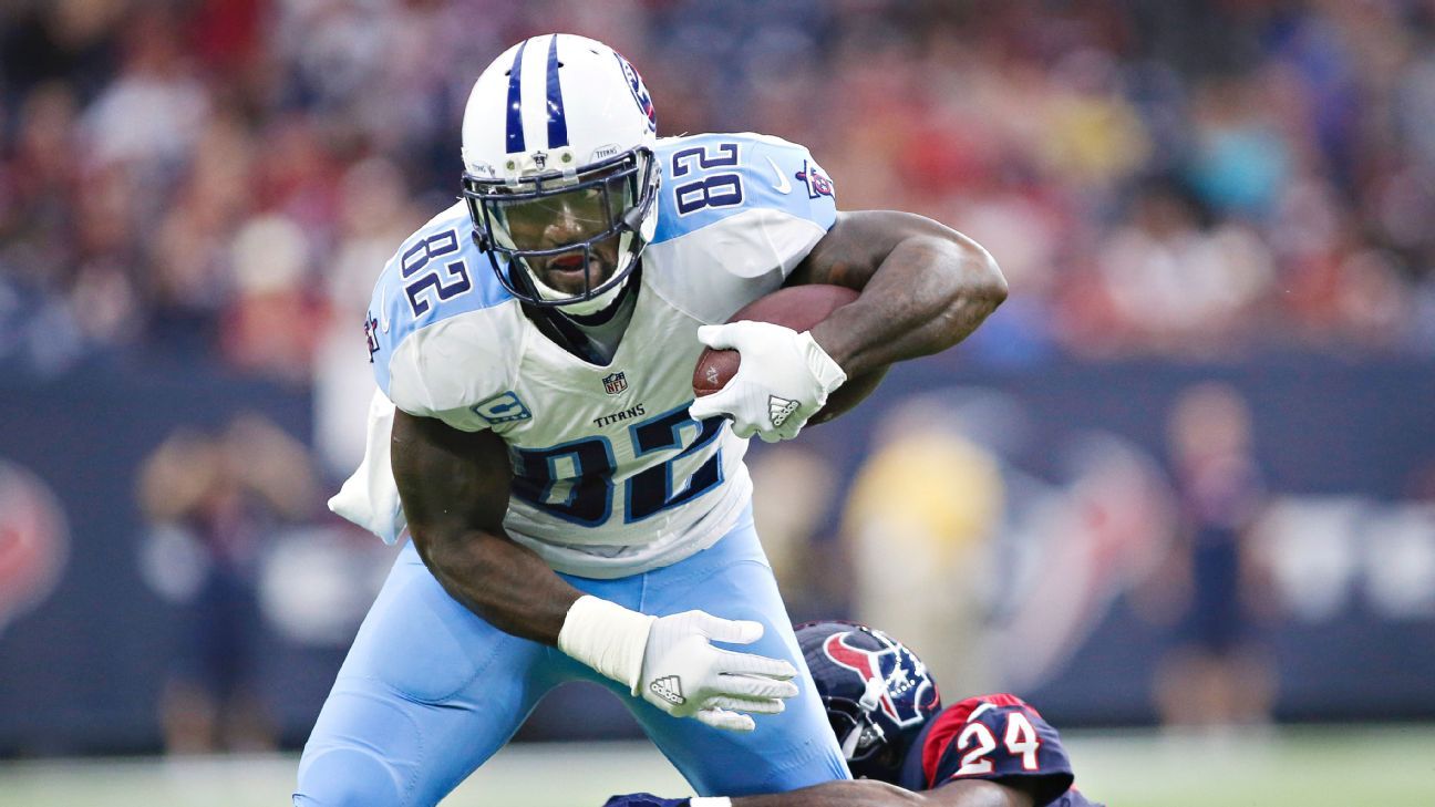 Titans, Walker agree to multiyear extension