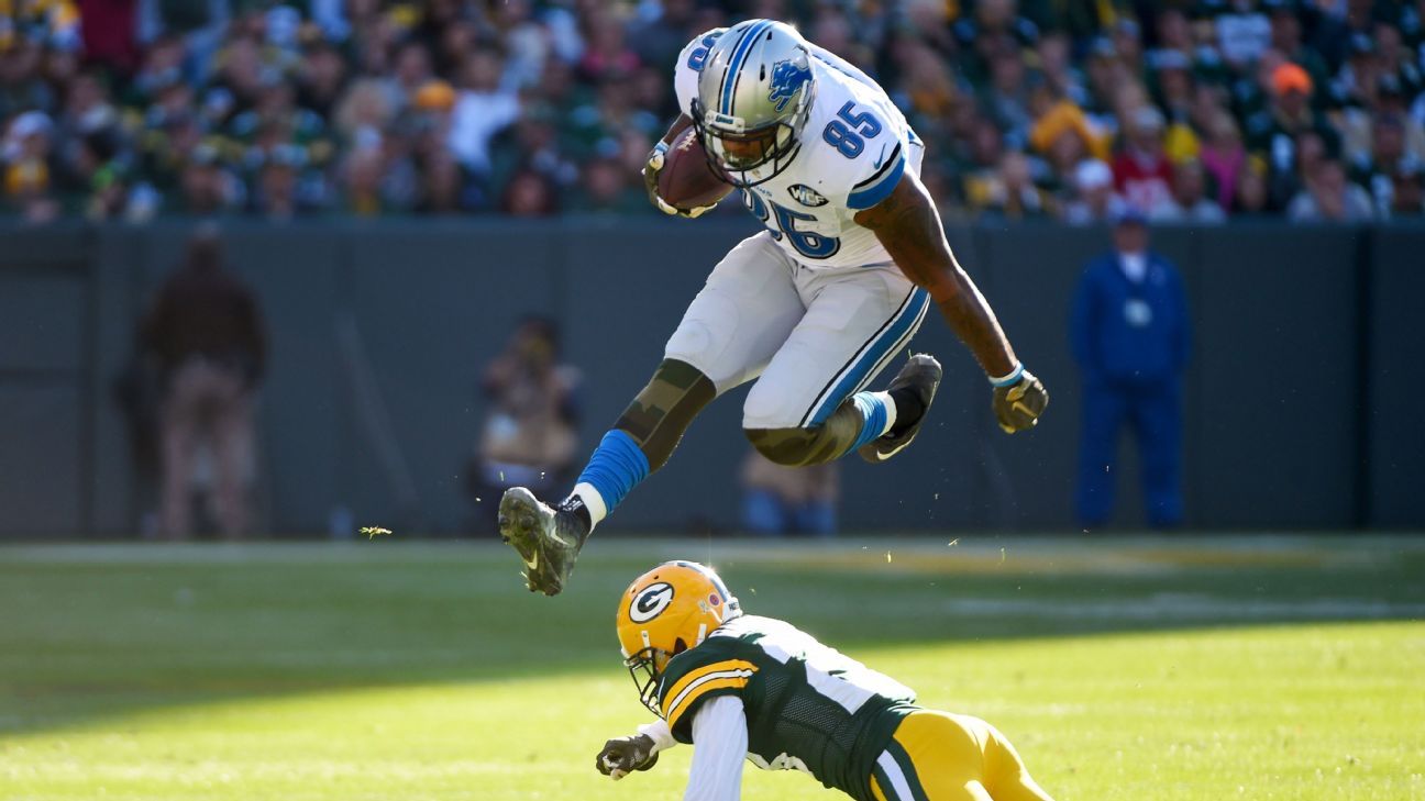 Lions beat Green Bay in Wisconsin for first time since 1991