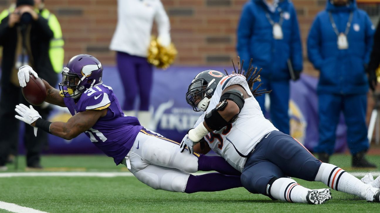 Jerick McKinnon re-emerges for diverse Vikings offense in win vs. Bears