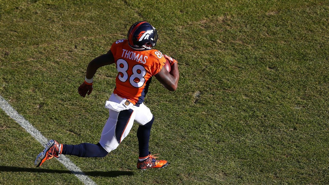 Broncos' Demaryius Thomas ready for playoffs, with mom watching from stands