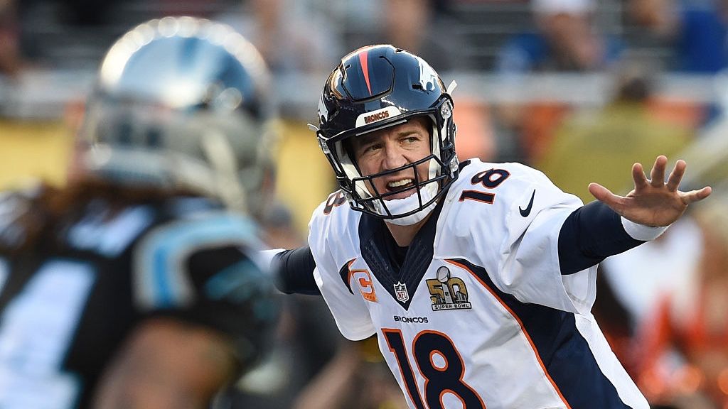 Peyton Manning and Broncos face difficult decisions, ticking clock