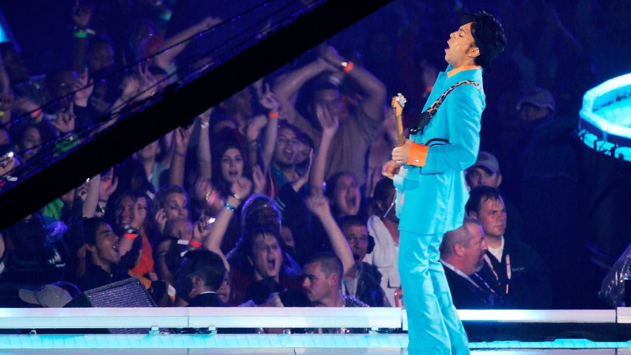 Prince remembered: Super Bowl show called best