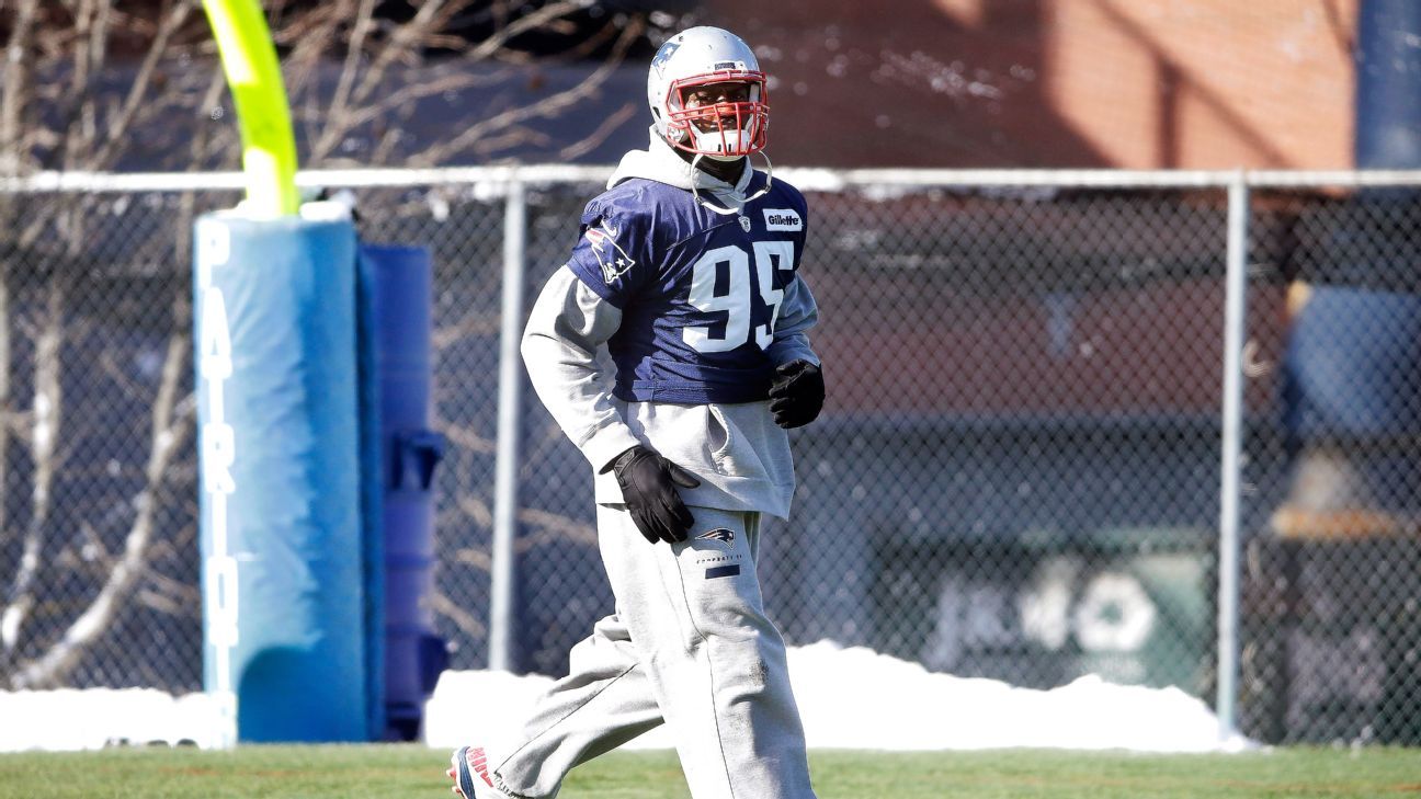 Chandler Jones needs to buy some shorts