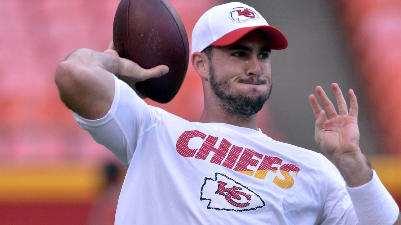 Aaron Murray's promotion signals the battle is on for Chiefs' No. 2 QB spot