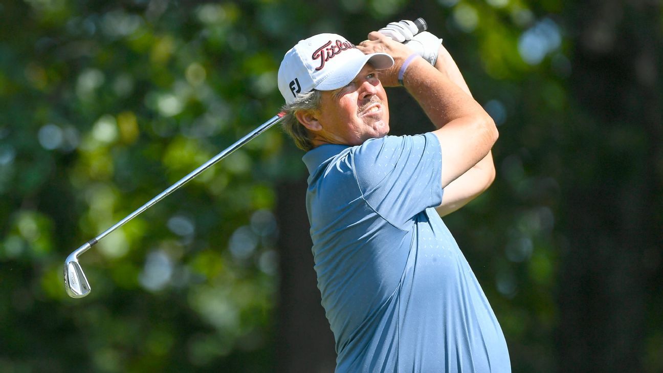 Jay Don Blake leads Senior Players Championship