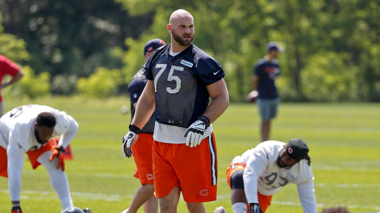 Meet the new social chair for the Bears' offensive line: Kyle Long