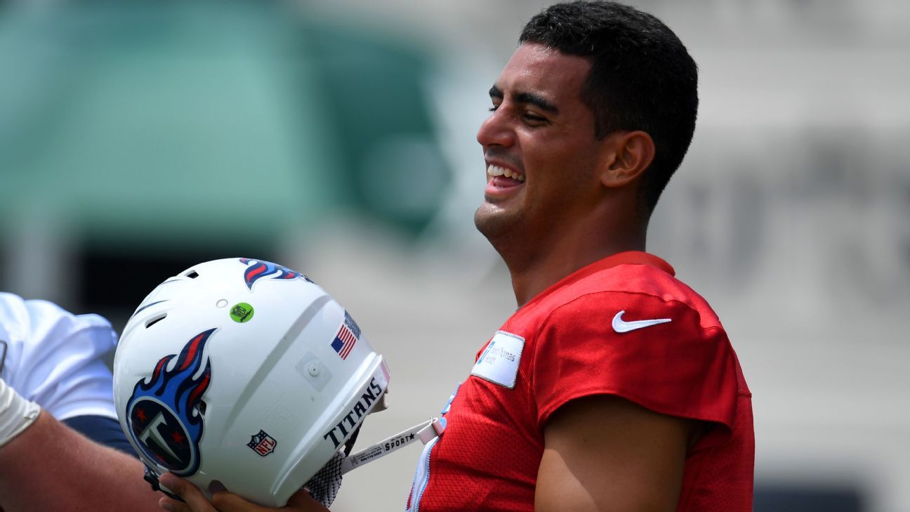 Tennessee Titans' Marcus Mariota draws praise for recognition at first