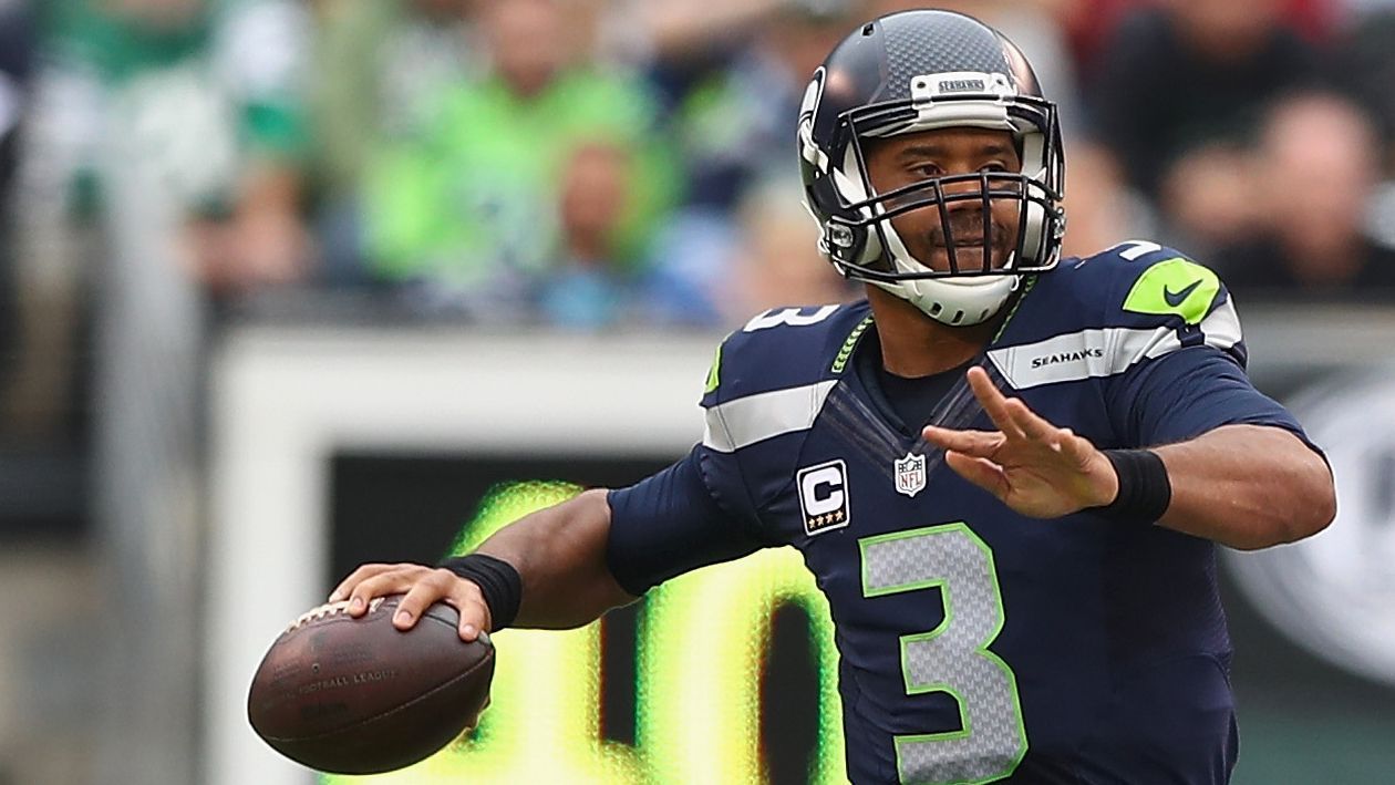Hobbled Seattle Seahawks QB Russell Wilson picks apart New York Jets