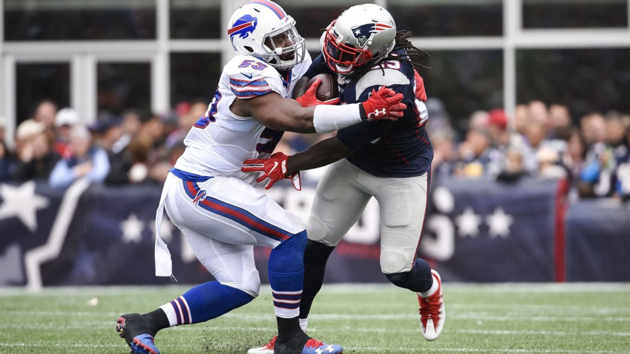 Redskins add linebacker Brown to bolster D