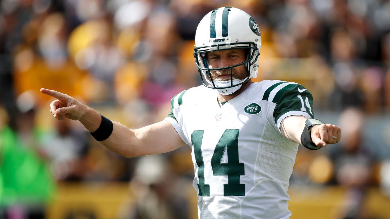 Fitzpatrick replaces injured Smith, leads TD drive