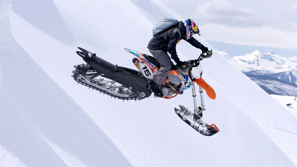 Motocross star Robbie Maddison has conquered earth, wind and water on his dirt bike. His next quest? The snow at X Games Aspen.