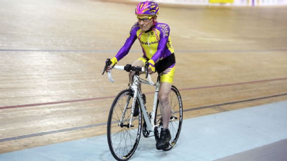 http://a.espncdn.com/combiner/i?img=%2Fphoto%2F2017%2F0104%2Fr168328_1296x729_16%2D9.jpg&w=570
