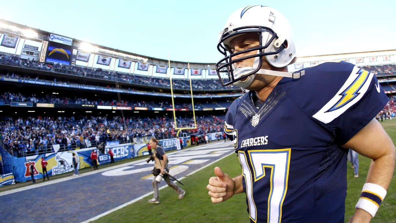 Anthony Lynn: Philip Rivers 'looks rejuvenated,' can play 3-4 more years