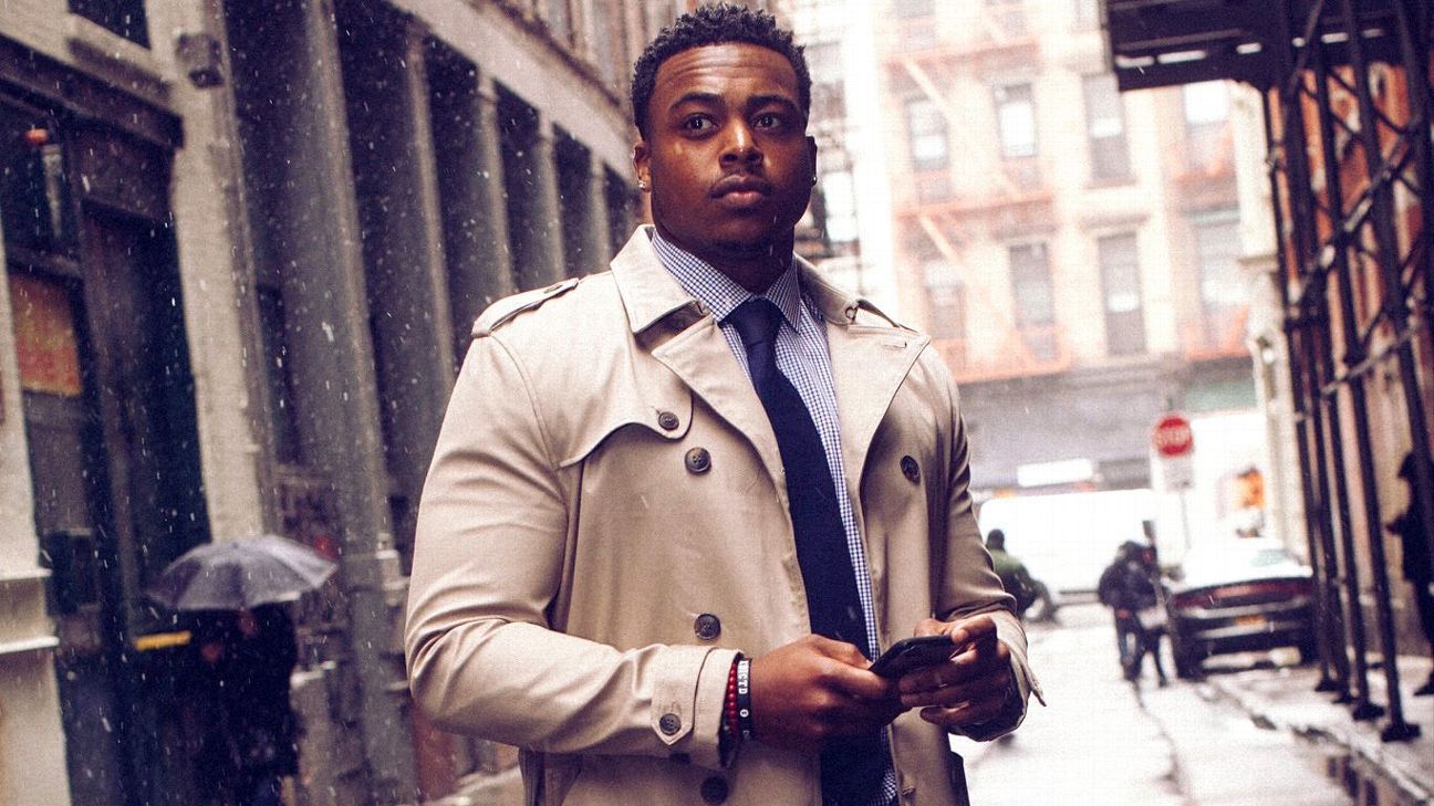 Lions DE takes Wall Street gig while living on 15 percent of NFL salary
