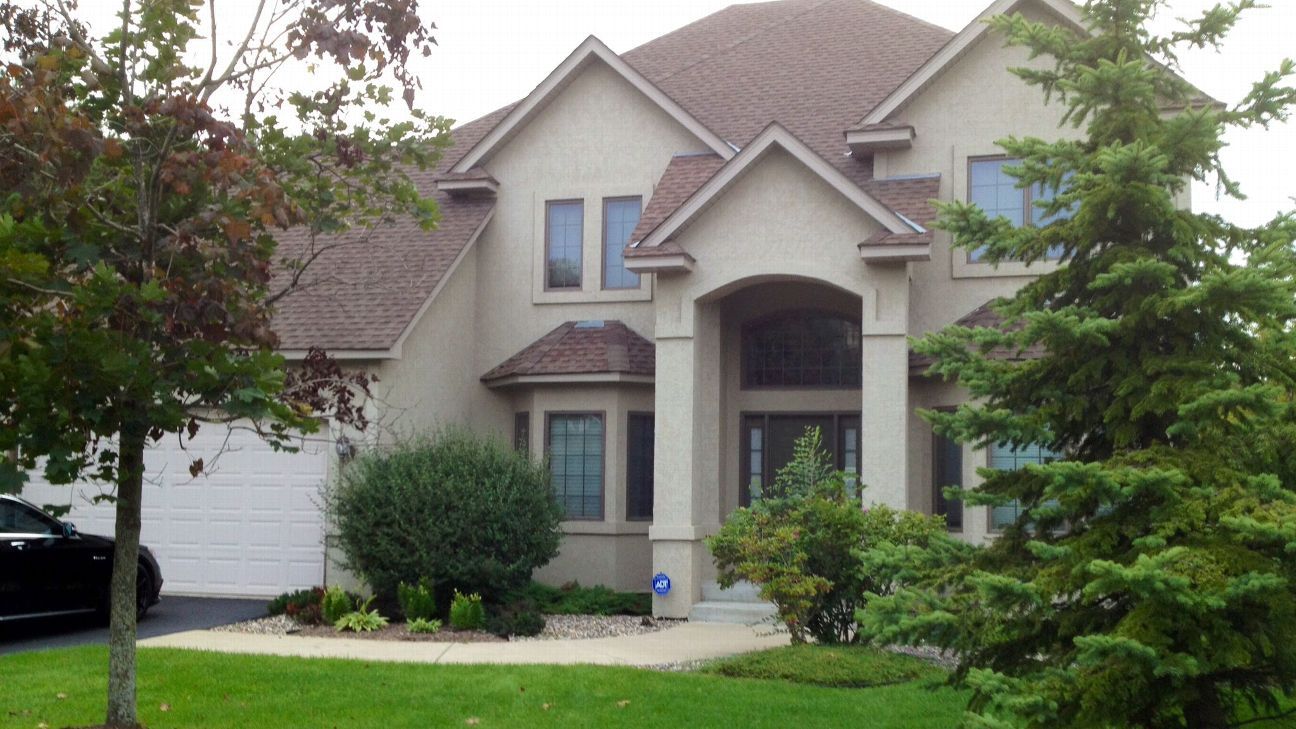 Adrian Peterson's home in Minnesota going for $695K