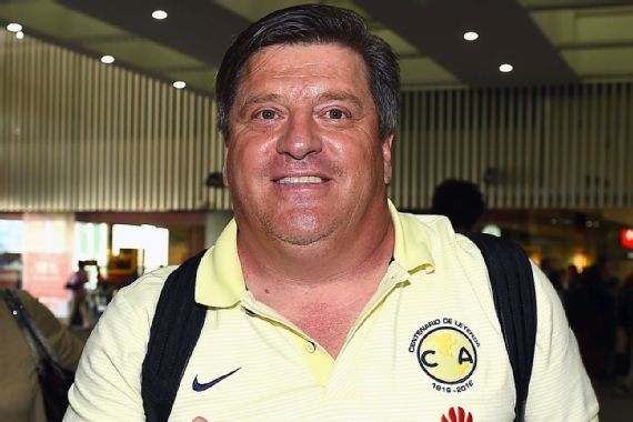 Miguel Herrera desconoce acuerdo entre Paolo Goltz y Boca Jrs