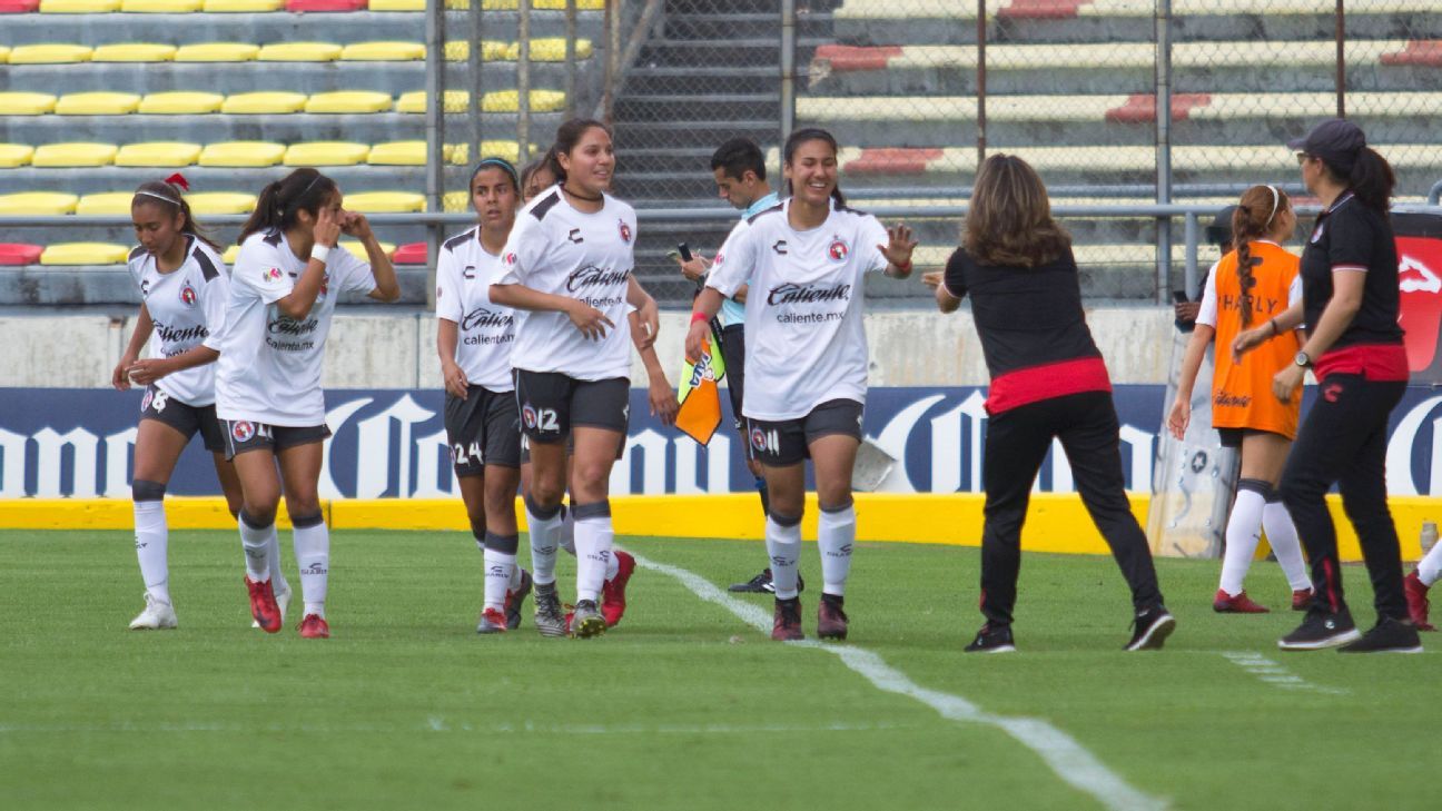 Xolas obtienen primer triunfo de la temporada ante Monarcas