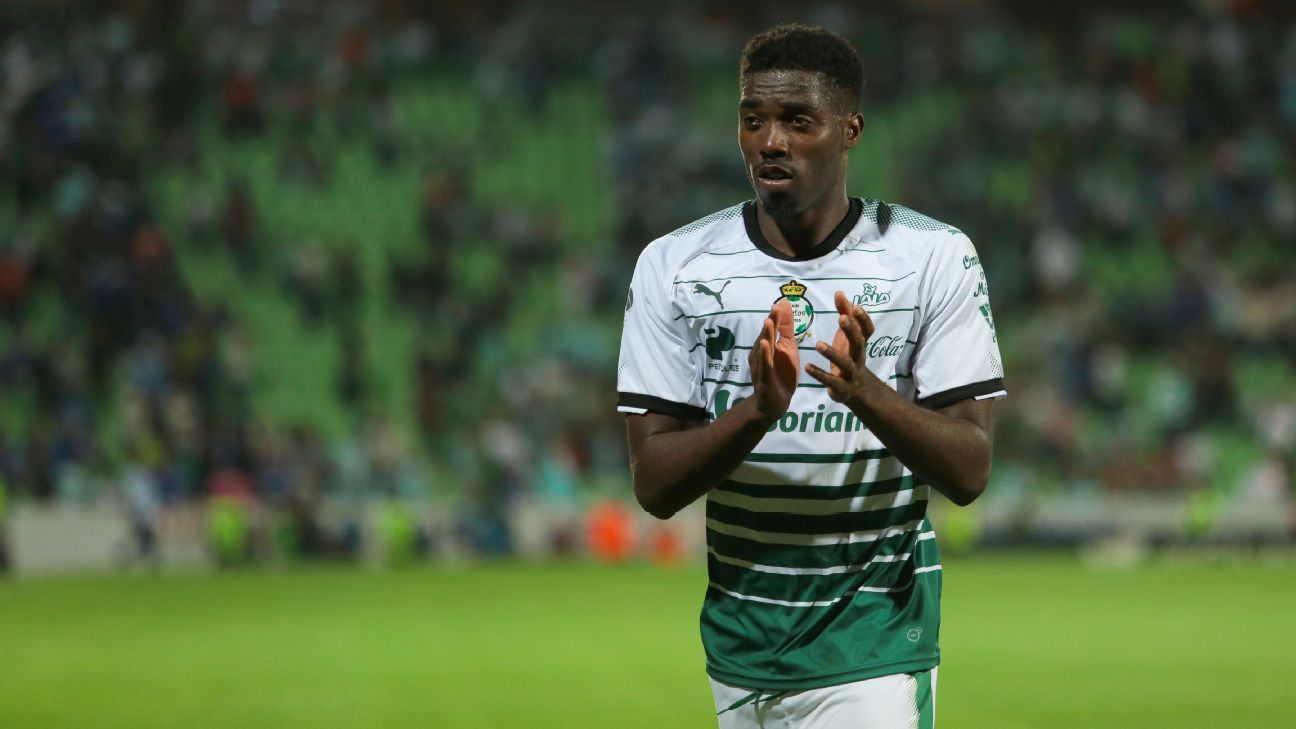 Anotación de Djaniny Tavares, de Santos, lo afianza en el liderato de goleo