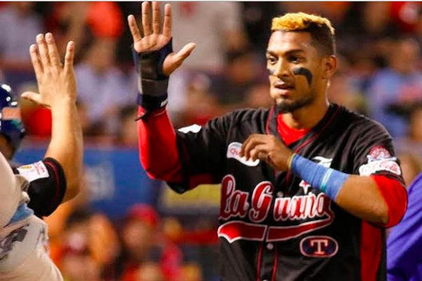 Despiden a beisbolista por golpear a novia